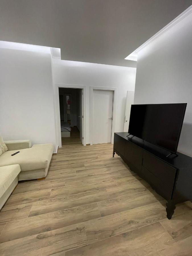 Apartamentos La Meridian Барселона Экстерьер фото